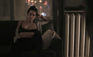 Riley-Keough-in-The-Girlfriend-Experience