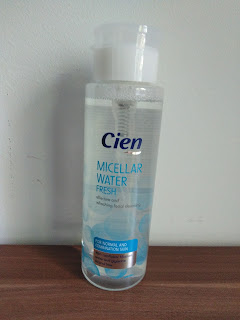 Produse cumpărate și răscumpărate de-a lungul timpului: Produse pentru demachiere