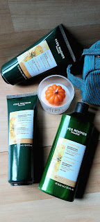 Sampoane si balsam pentru par cu ulei de camelina bio de la Yves Rocher – reviews