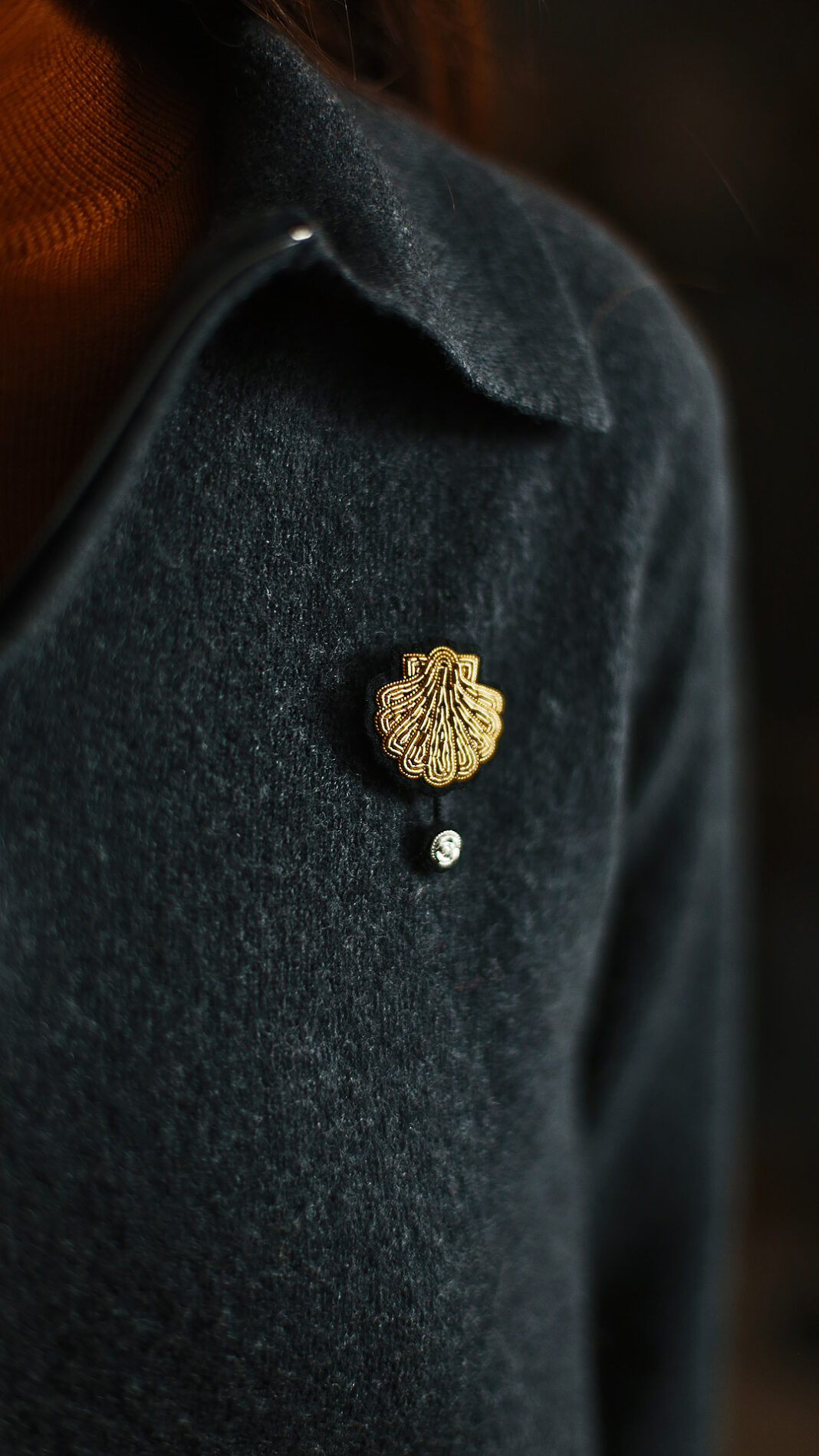 De unde îmi cumpăr piese vestimentare din materiale naturale?