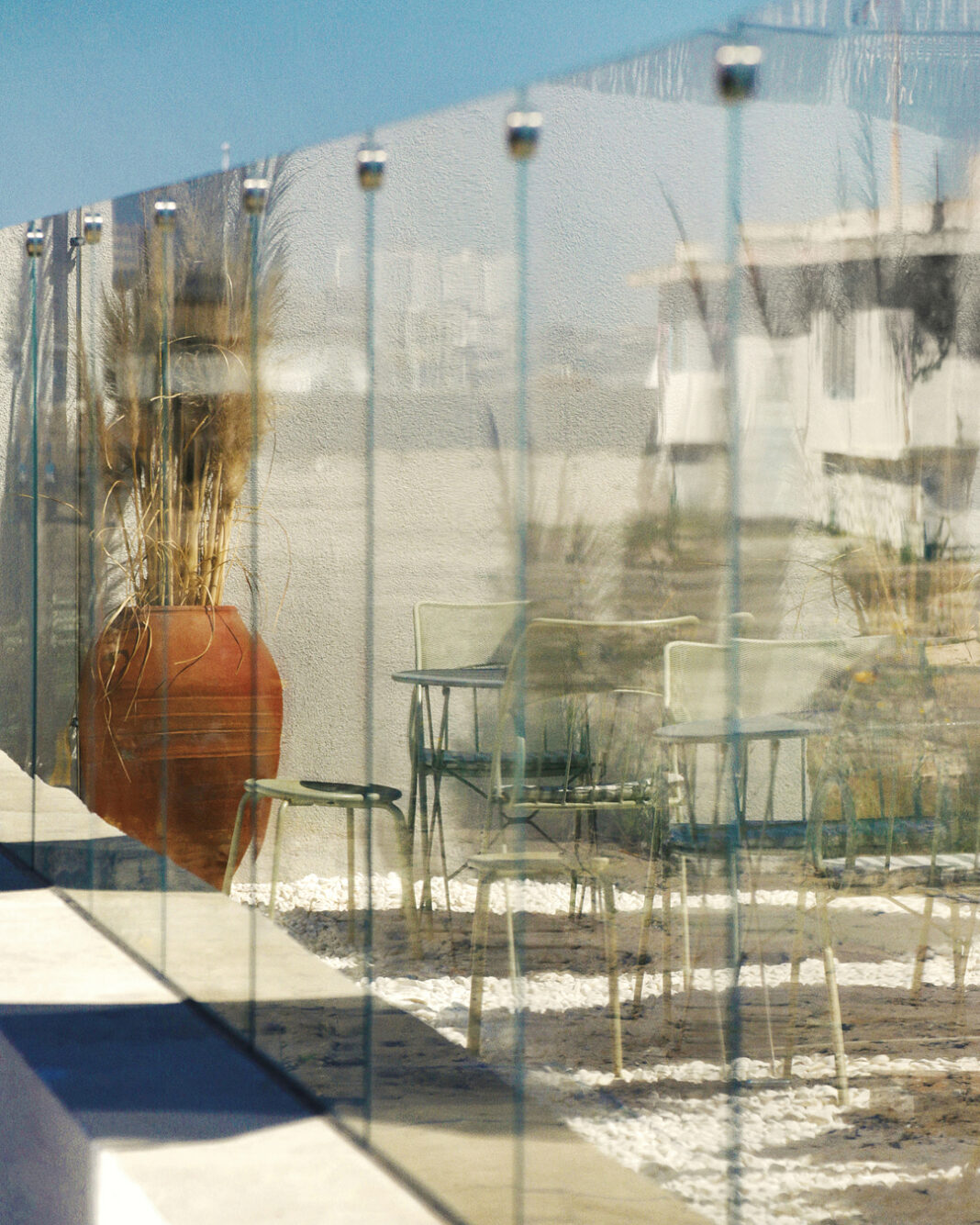 Vara necolorată, cea plină de culoare