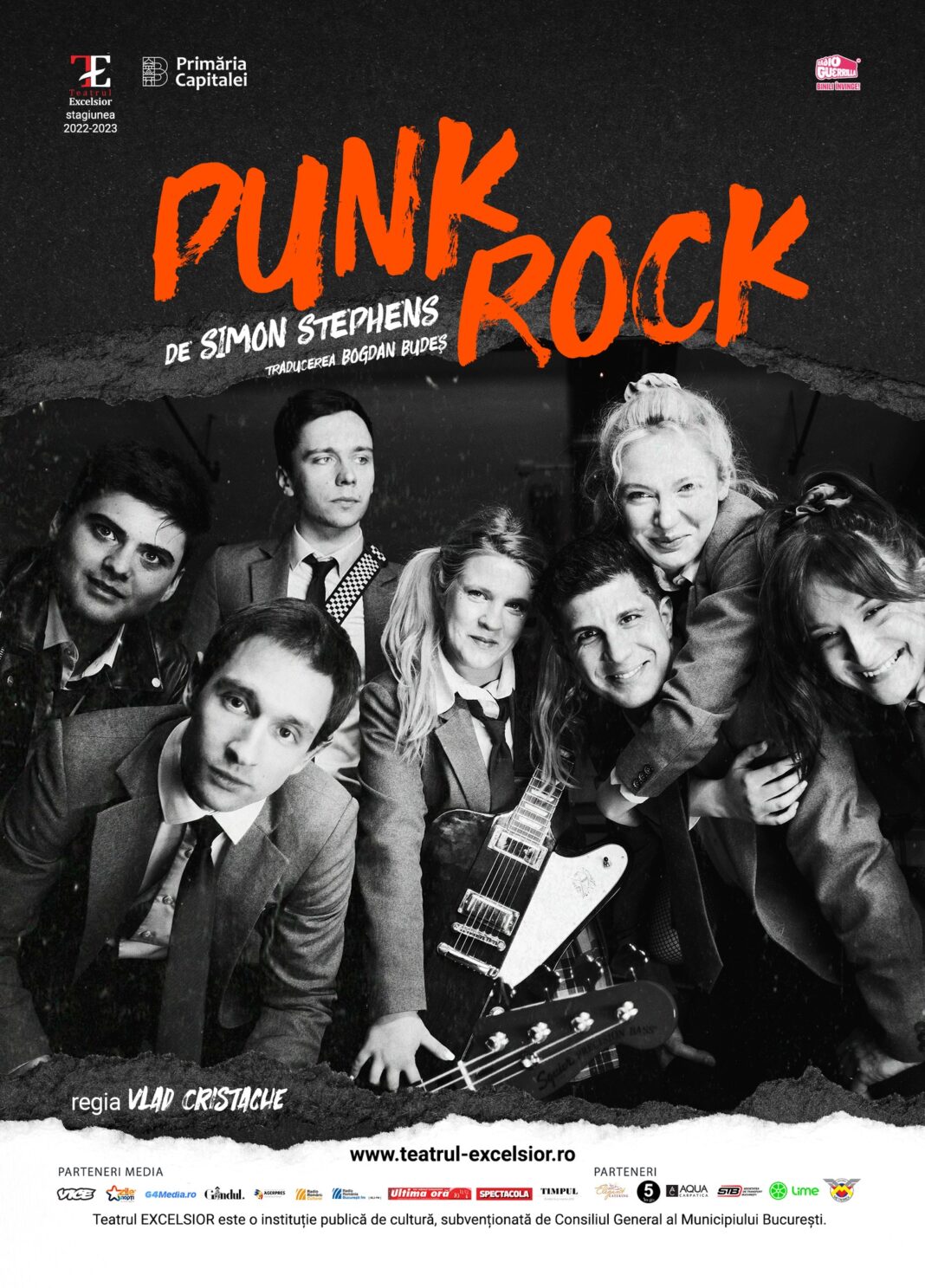 Alexia Maxim: Copilăria nu se mai filmează clar: totul pare normal până nu mai e – Punk Rock la Festivalul de teatru de la Piatra Neamț, 2026