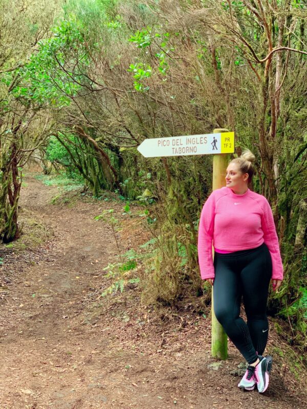 De unde îmi cumpăr haine și echipamente pentru sport