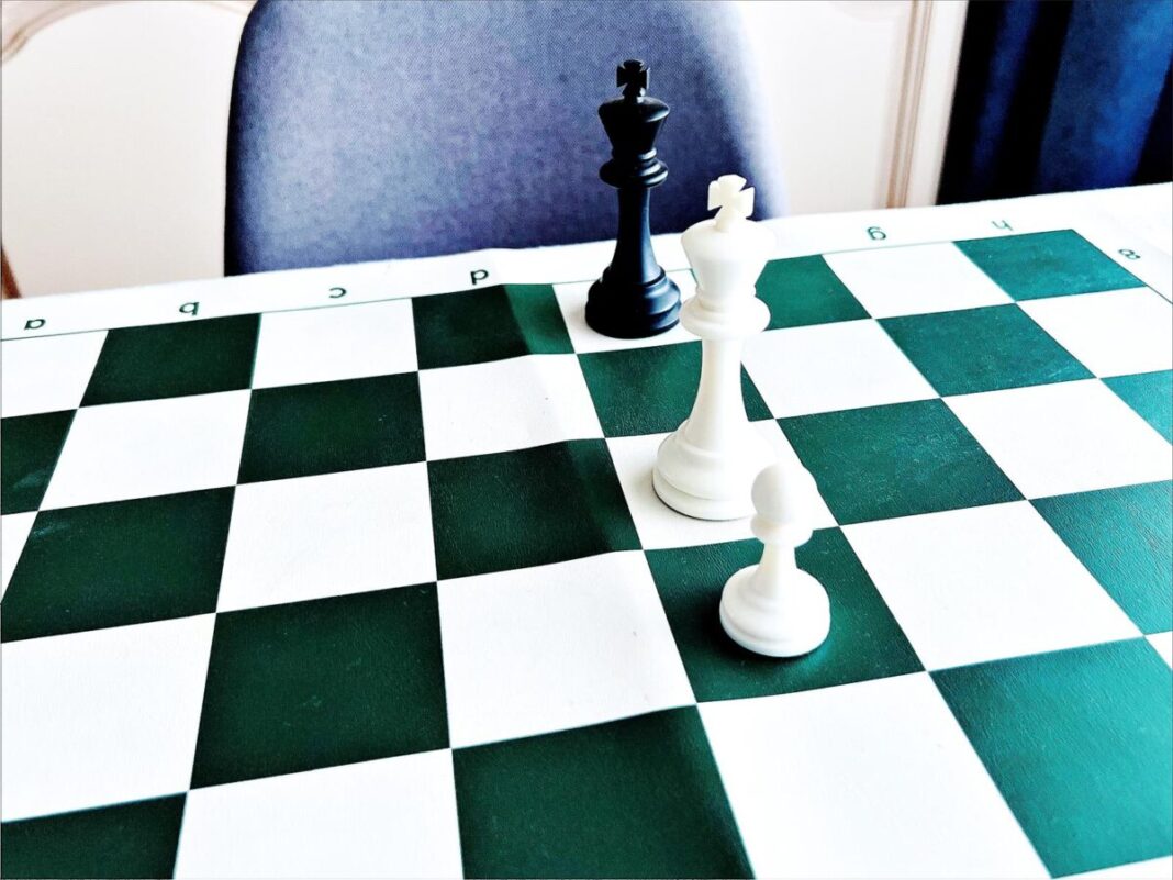 Cea mai mare greșeală nu e să alegi greșit, ci să crezi că ai ales liber