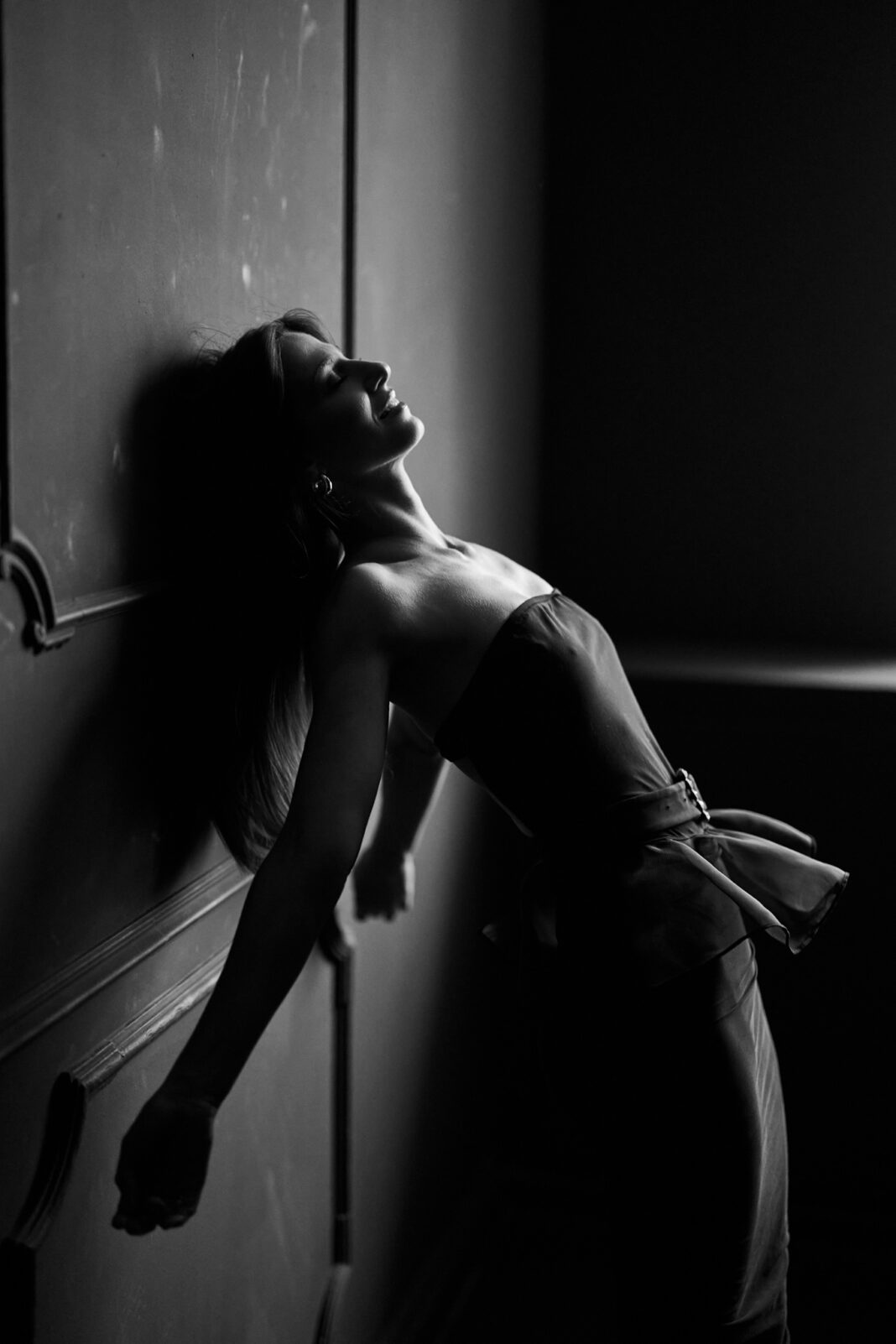 Dana Rogoz photographed at my studio (day 17131)