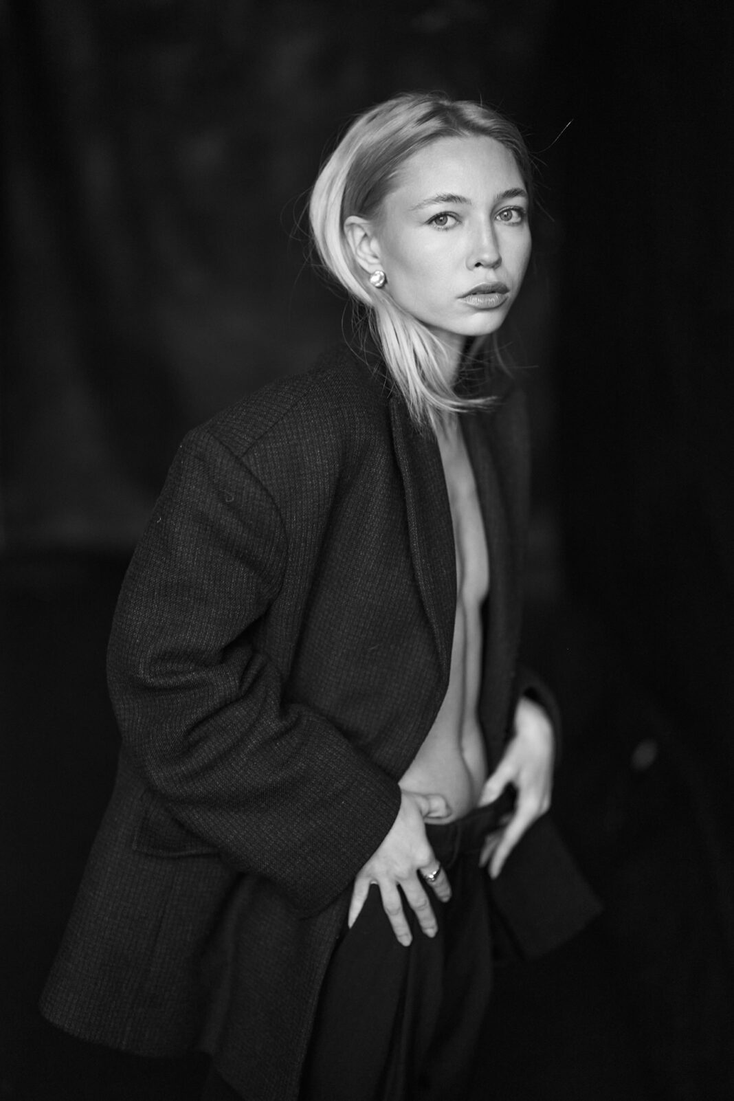 Elena Maria Popescu photographed at my studio (day 17215)