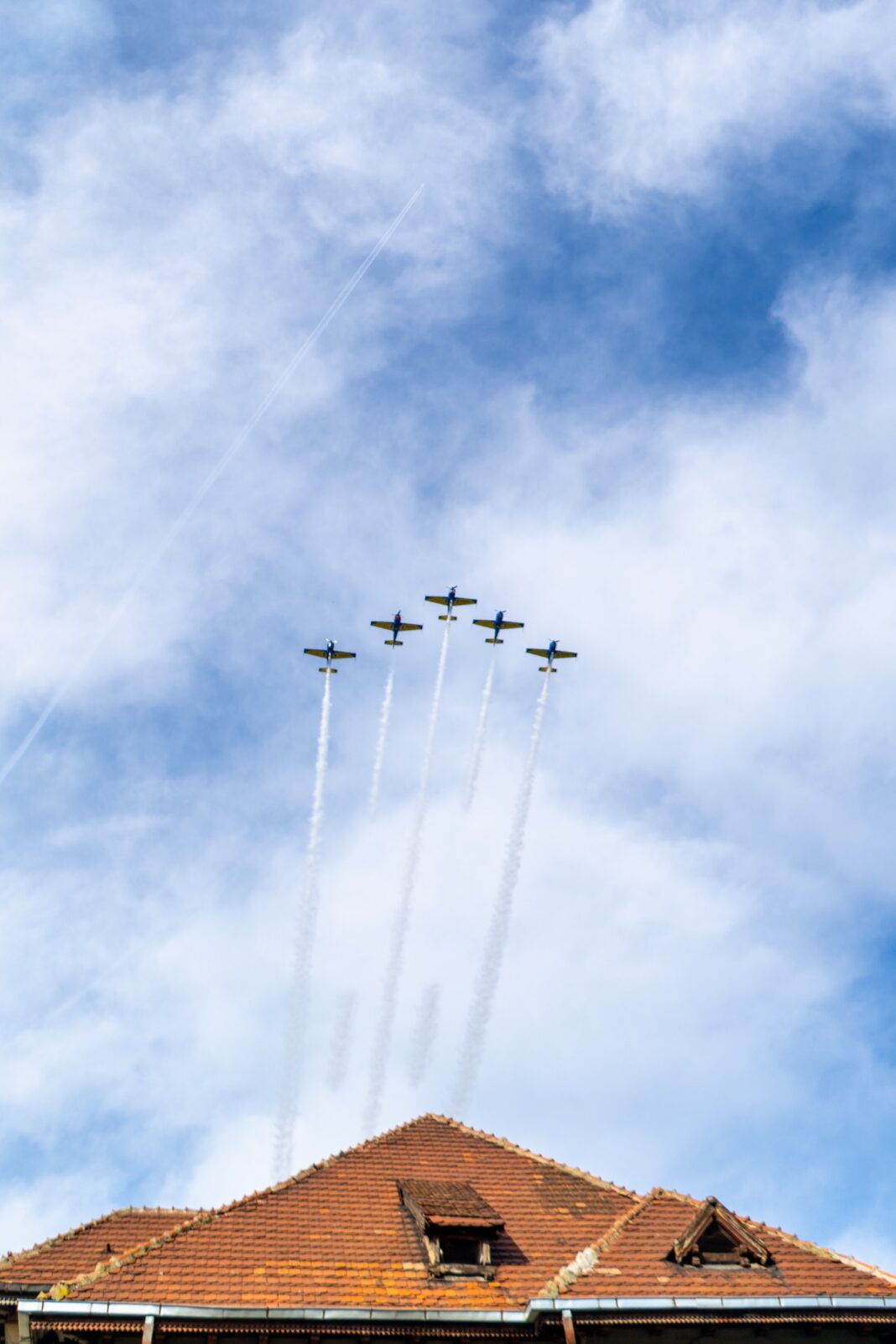 Overlapping geometries (day 17195)