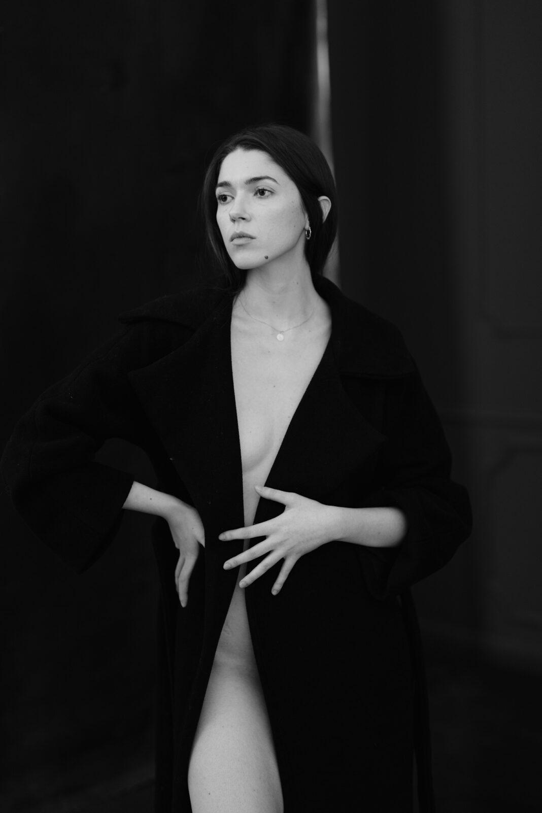 The actress Victoria Ecaterina Moraru photographed at my studio (day 16466)