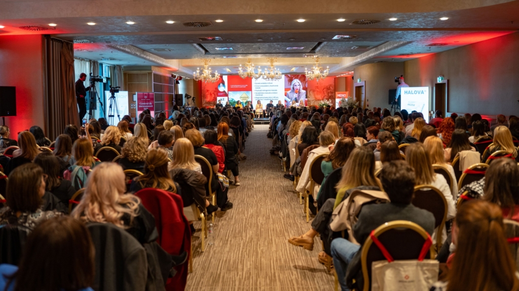 Ce se întâmplă, de fapt, în creierul unei femei la menopauză? Lisa Mosconi, neurocercetător și autor internațional: ”Menopauza este un proiect de renovare a creierului”. (P)