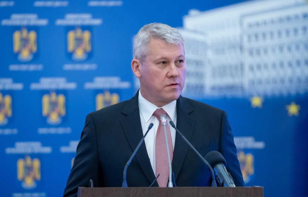 Liderul PNL București, Sebastian Burduja, confirmă că Cătălin Predoiu și-a depus demisia din funcția de prim-vicepreședinte al PNL, însă nu și din partid.