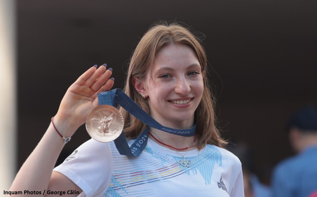 Gimnasta Ana Maria Bărbosu a fost suspendată temporar din competiții. Nu a fost disponibilă pentru teste ale agenției responsabile de programul internațional antidrog. Cazul va fi soluționat de Tribunalul de Arbitraj Sportiv.
