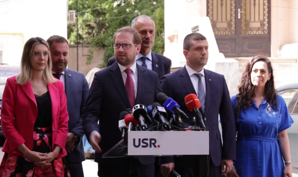 Dominic Fritz, după întâlnirea cu premierul desemnat Eugen Tomac: Un guvern tehnocrat, cu girul PSD, evident că ar avea o mână slabă în a continua reformele. Tocmai acestea sunt motivele pentru care i-am spus că greu vedem o susținere USR pentru guvernul său.