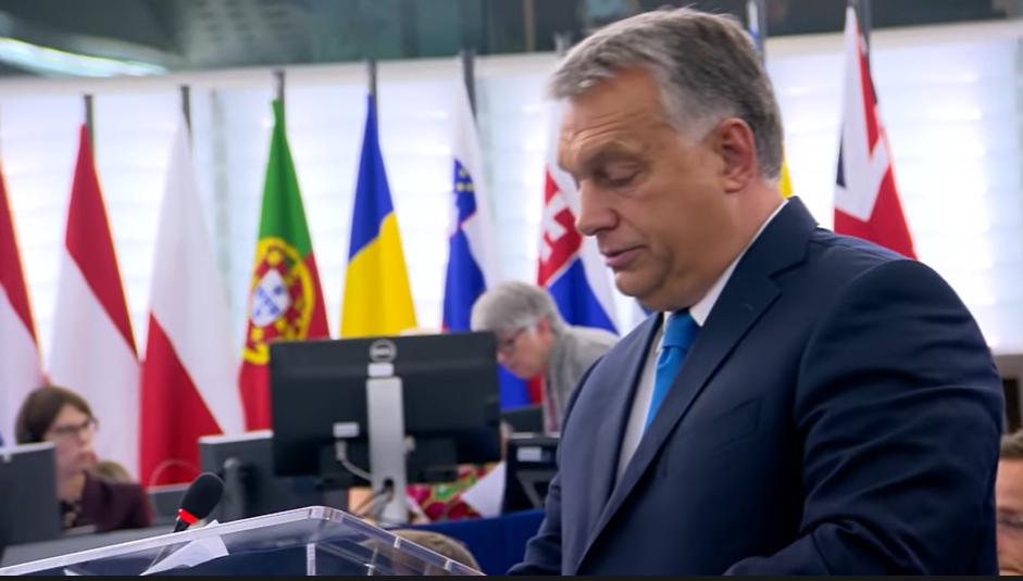 Liderii UE prezenţi la Consiliul European de la Bruxelles n-au reușit să-l convingă pe Viktor Orban să renunțe la blocarea împrumutului de 90 de miliarde de euro pentru Ucraina. Conform oficialilor care au participat la discuții, “presiunea asupra lui Orban a fost intensă, dar acesta a fost de neclintit”.