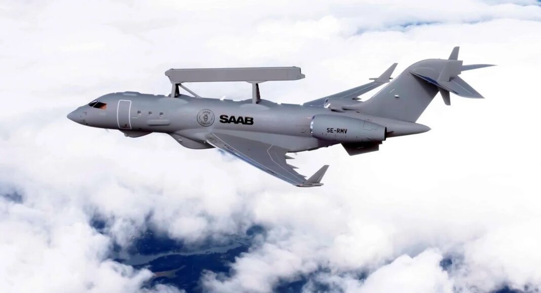 Canada intenționează să cumpere aeronave de avertizare timpurie de la grupul suedez Saab, în detrimentul Boeing, ca parte a strategiei de a reduce dependența de tehnologia și companiile americane. Avioanele vor fi folosite în special pentru monitorizarea Arcticii.