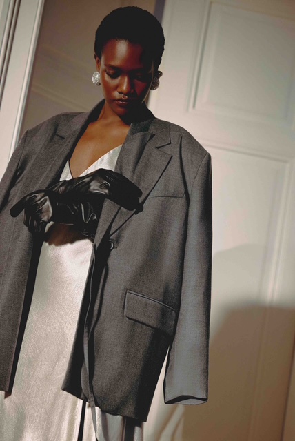 Colecția limitată Bonded by Answear.LAB x LOBOS