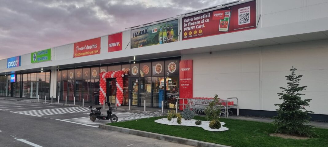 PENNY inaugurează cinci noi magazine în Turț, Târgu Jiu, Dragomirești, Ghimpați și Botoșani și ajunge la 446 de unități la nivel național