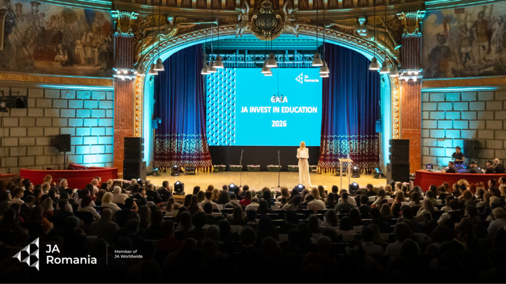 Gala Junior Achievement (JA) – Investește în Educație 2026 a reunit comunitatea care susține dezvoltarea educației aplicate pentru tineri
