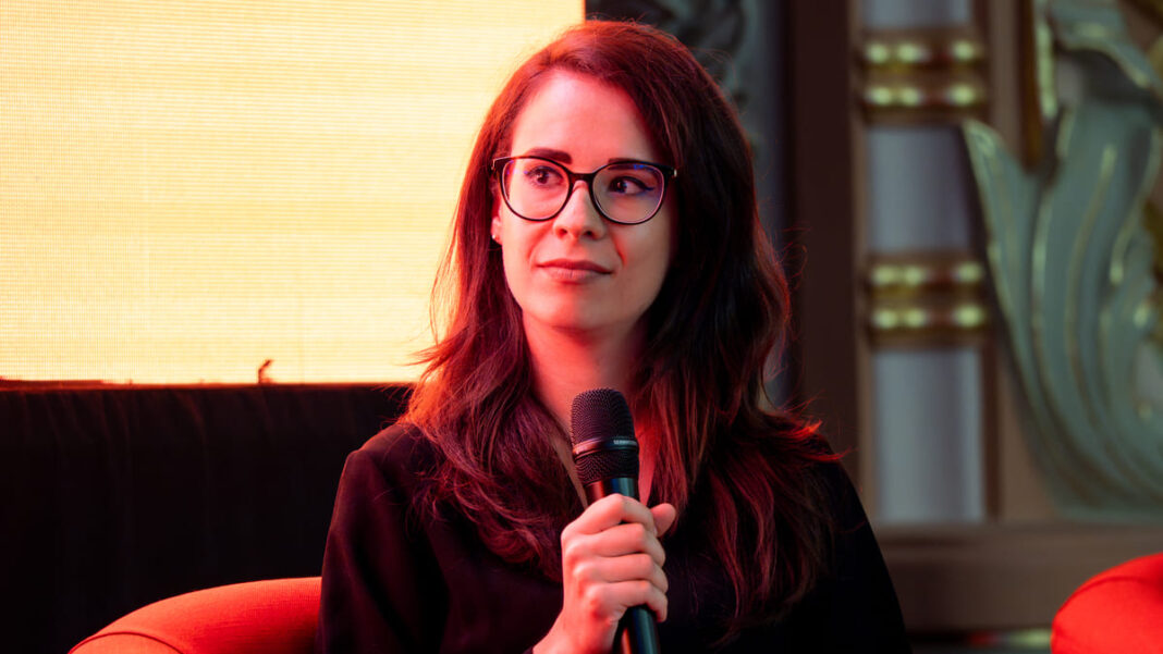 Vocea interioară ca strategie de business: lecțiile unei antreprenoare care construiește oportunități acolo unde alții văd limite