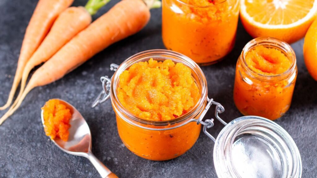 Dulceața de morcovi după rețeta unui călugăr de la Mănăstirea Dervent. Ingredientul care îi dă un gust special
