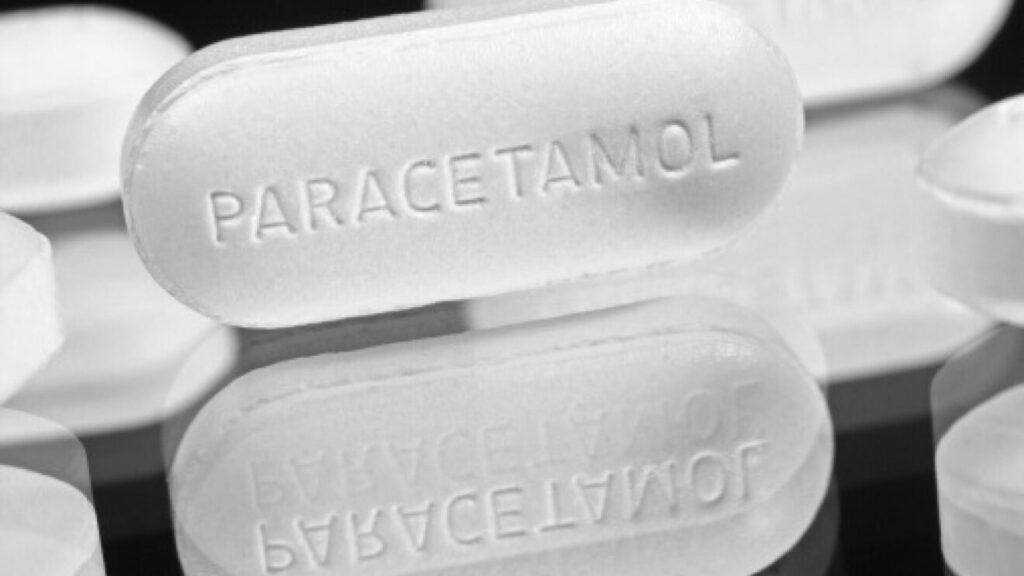 Atenție la paracetamol: Cine trebuie să aibă grijă când ia acest medicament