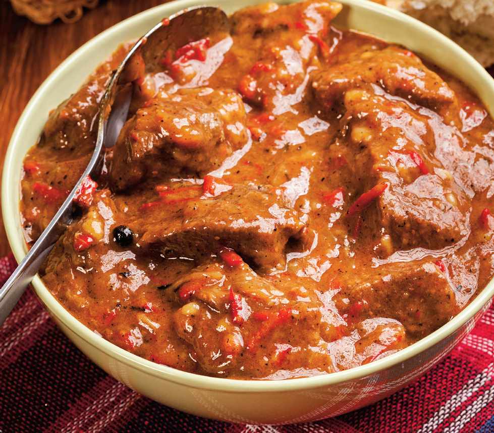 Tocană rustică de iarnă – gustul care încălzește sufletul în zilele reci