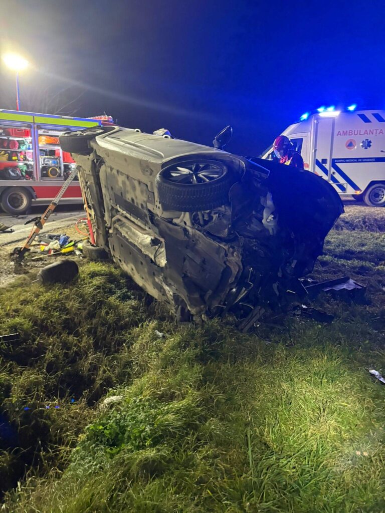 Accident grav produs la Dărmănești de un TIR-ist care nu s-a asigurat corespunzător la pătrunderea de pe un drum secundar